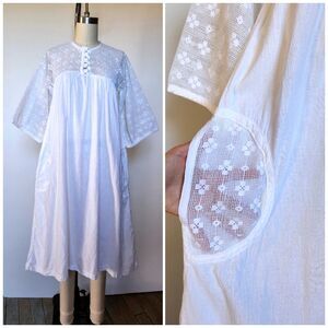 Vintage Cotton Lace Dress Sleeves & Pockets Lace - Wedding Oversized XS - S